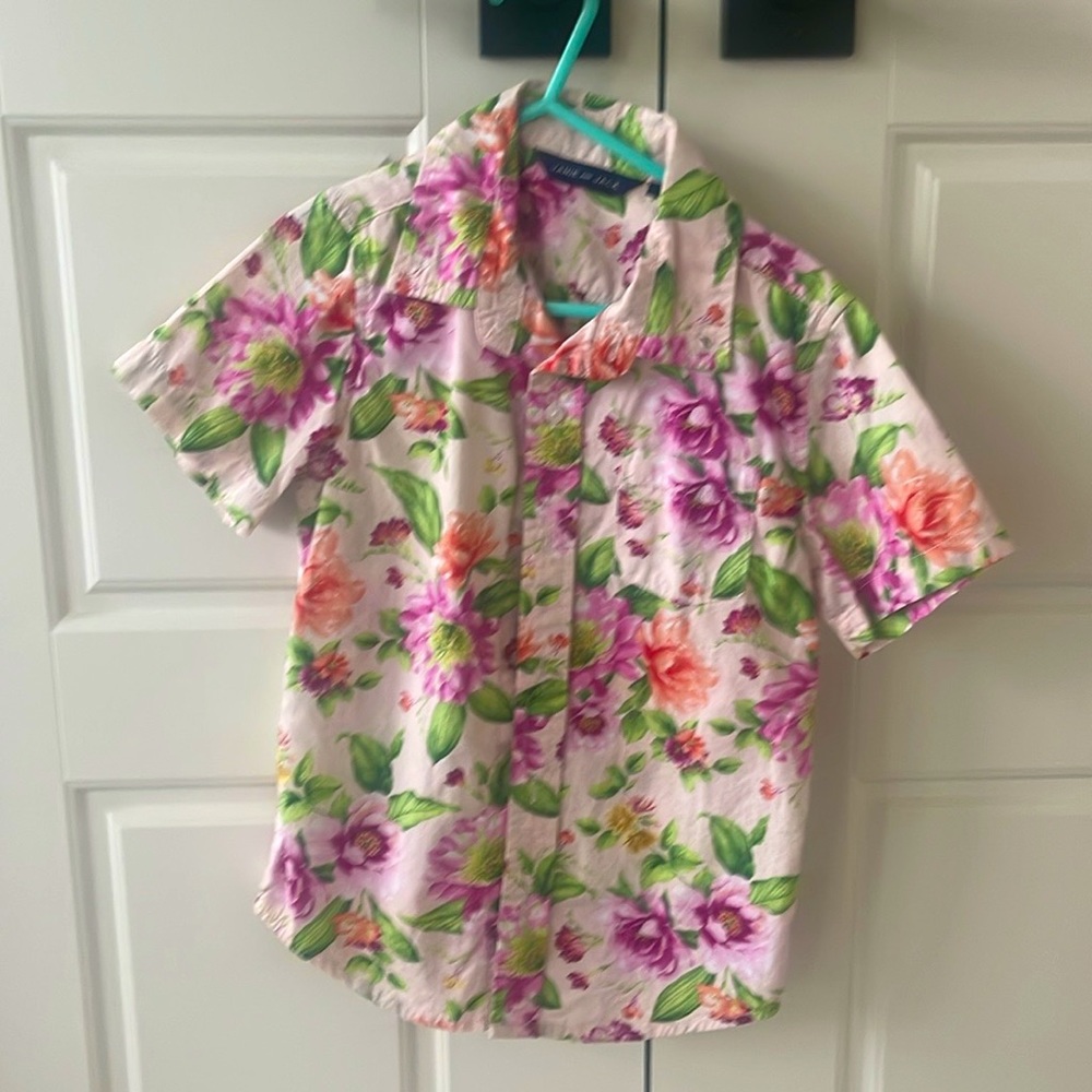 Boys size 5 Janie and Jack shirt